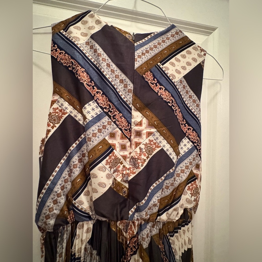 Noni Pleated Maxi Dress Patchwork Print Elastic Waist Small Tall - Picture 6 of 11